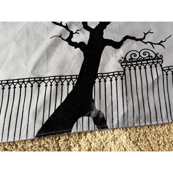 Spooky Haunted Tree Tablecloth 60"x104" Gray Black Gothic Fence Design Halloween - Picture 6 of 11